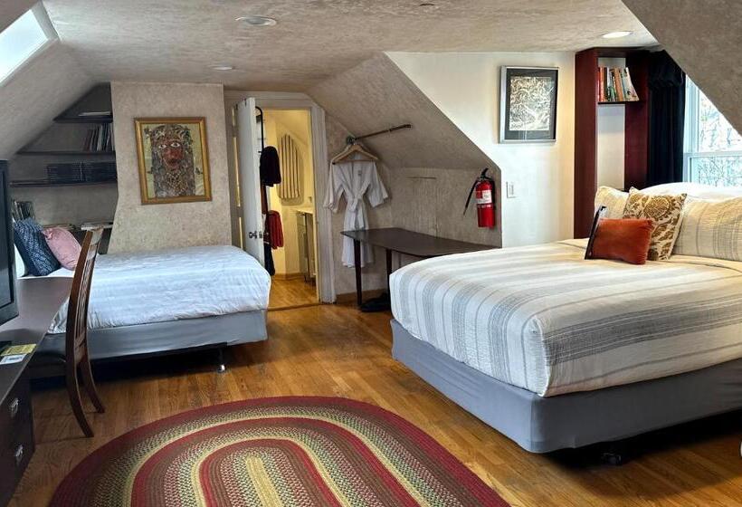 اتاق سوپریور با وان آب گرم, Ray's Bucktown Bed And Breakfast