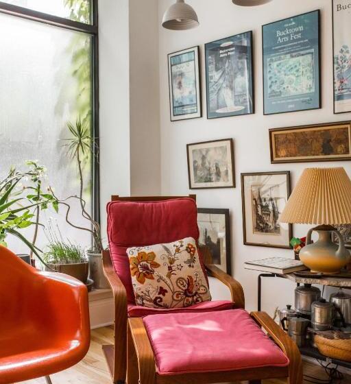اتاق سه‌نفرۀ استاندارد با سرویس بهداشتی بیرون از اتاق, Ray's Bucktown Bed And Breakfast