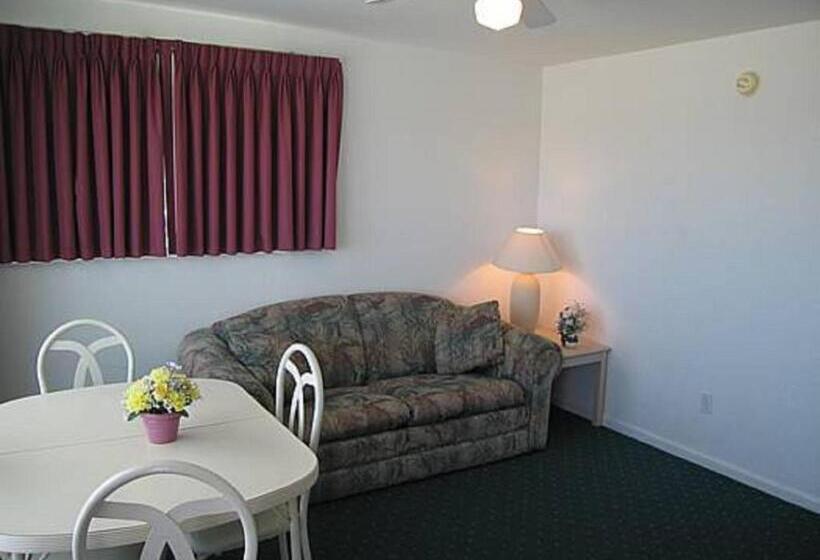 سوییت با چشم‌انداز دریا, Apollo Motel