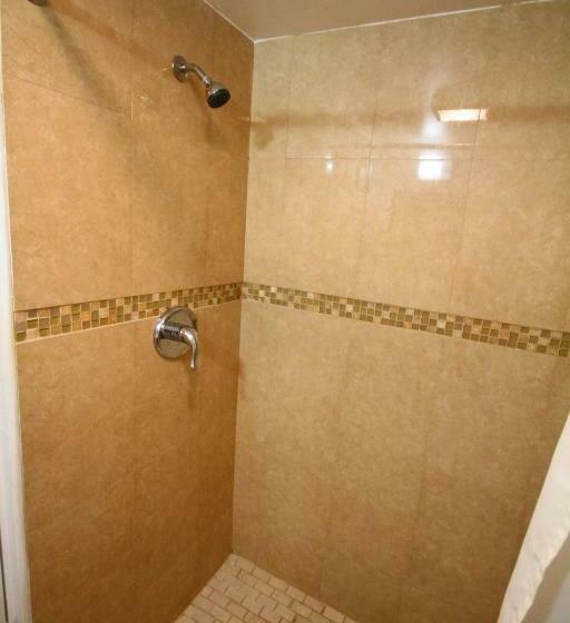 اتاق استاندارد با 2 تخت دوبل, Sinbad Motel