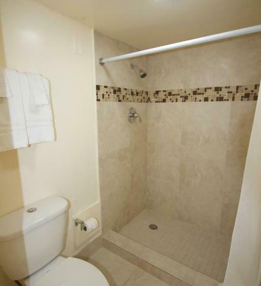 اتاق استاندارد با 2 تخت دوبل, Sinbad Motel