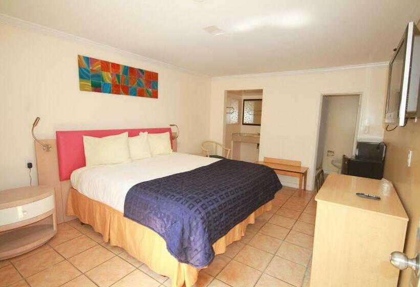 اتاق استاندارد با تخت بزرگ, Sinbad Motel