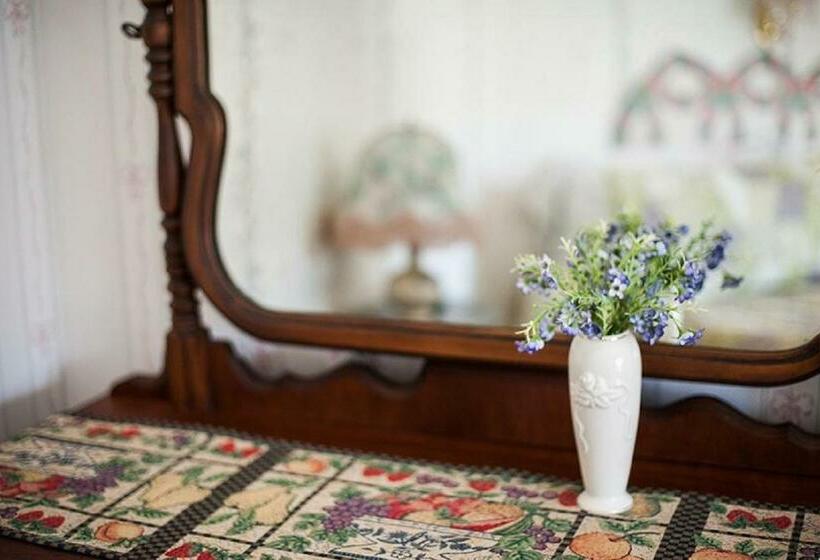 اتاق استاندارد با تخت بزرگ, Anchorage Inn B&b