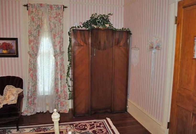 اتاق کلاسیک با تخت دوبل, Angel Rose Bed & Breakfast