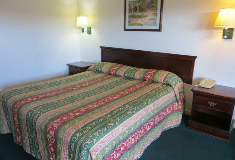 اتاق استاندارد با تخت بزرگ, Capri Motel