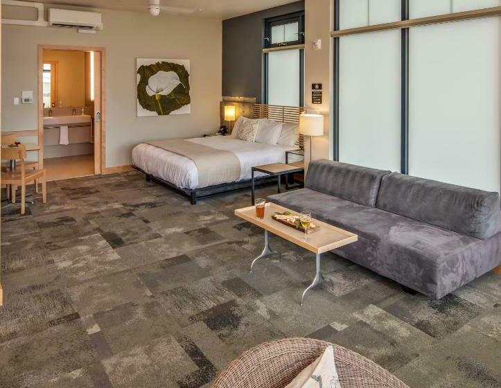 اتاق لوکس با تخت بزرگ, Island Inn At 123 West