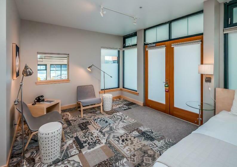 اتاق استاندارد با تخت بزرگ, Island Inn At 123 West