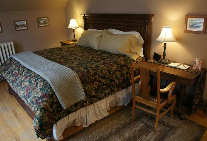 اتاق استاندارد با تخت بزرگ, Maplecroft Bed & Breakfast
