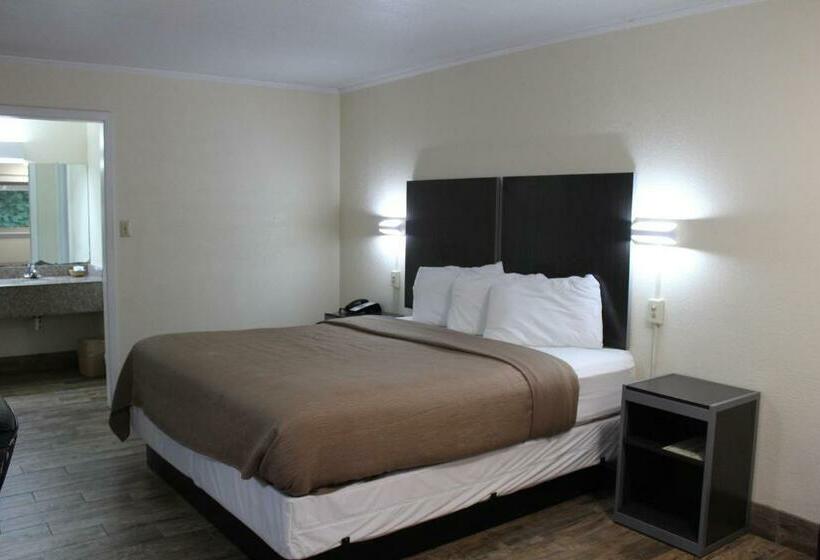 اتاق استاندارد با تخت بزرگ, Evergreen Inn And R.v