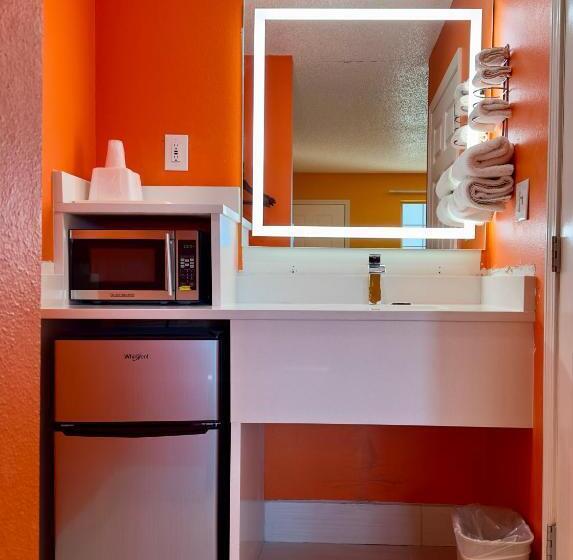 اتاق استاندارد با تخت بزرگ, Razorback Inn