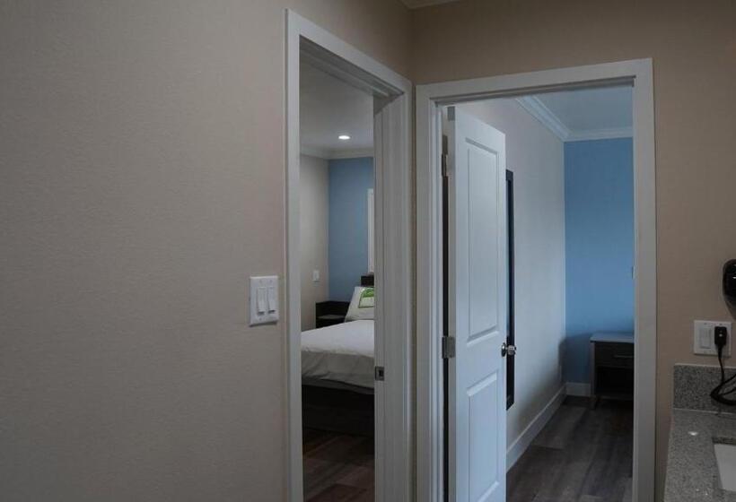 سوئیت 2 خوابه, Sea Breeze Inn  Lax Airport, Los Angeles
