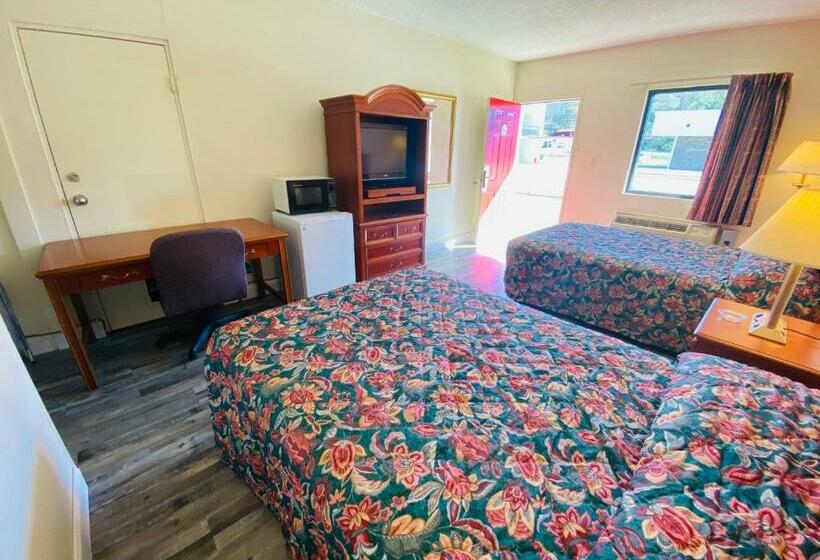 اتاق لوکس, Traveler's Place Inn & Suites