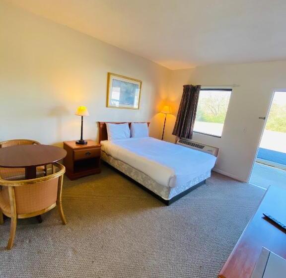 اتاق استاندارد, Traveler's Place Inn & Suites