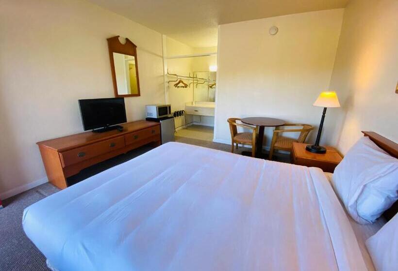 اتاق استاندارد, Traveler's Place Inn & Suites