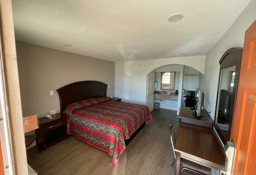 اتاق استاندارد با تخت بزرگ, Western Inn