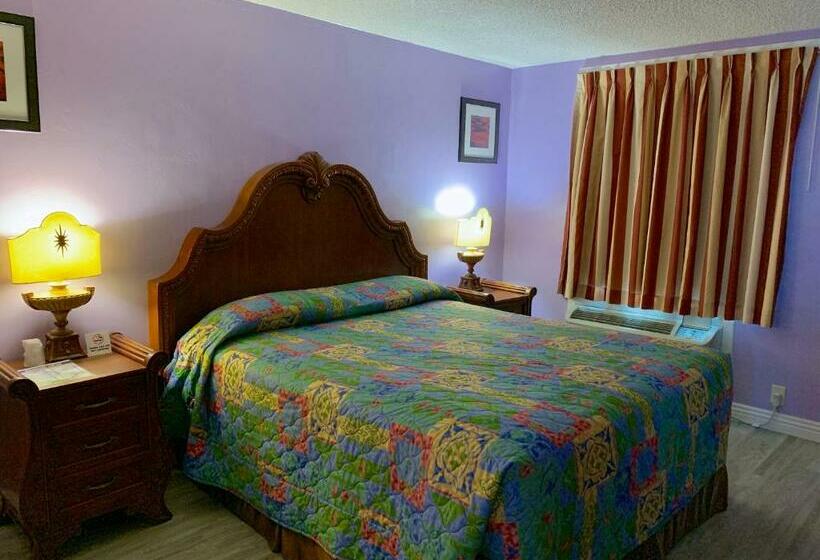 اتاق استاندارد با تخت بزرگ, Walden Motel
