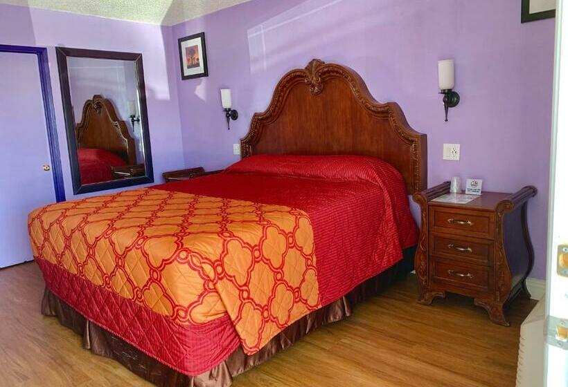اتاق استاندارد با تخت بزرگ, Walden Motel