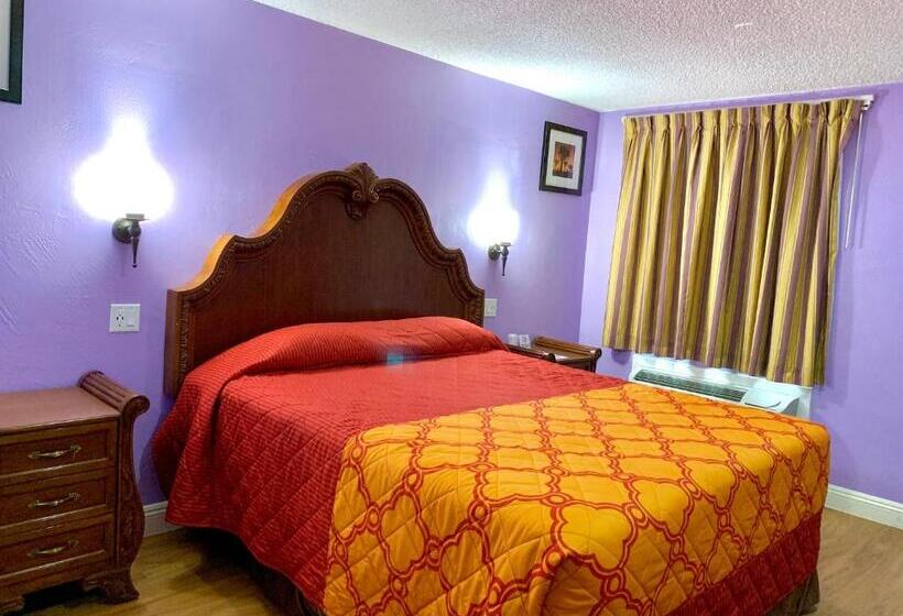 اتاق استاندارد با تخت بزرگ, Walden Motel