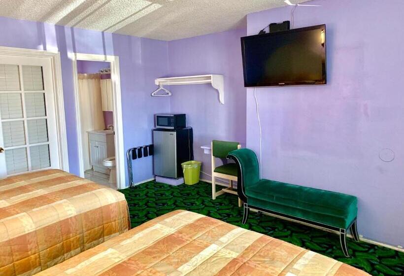 اتاق استاندارد با 2 تخت دوبل, Walden Motel
