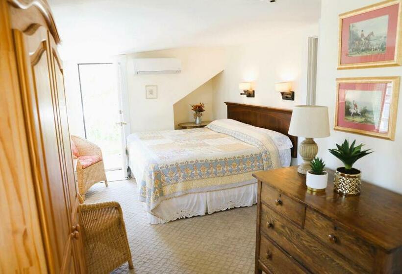 스탠다드 룸 킹사이즈 침대, An English Garden Bed & Breakfast