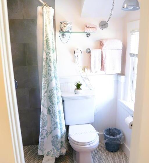 스탠다드 룸 퀸사이즈 침대, An English Garden Bed & Breakfast