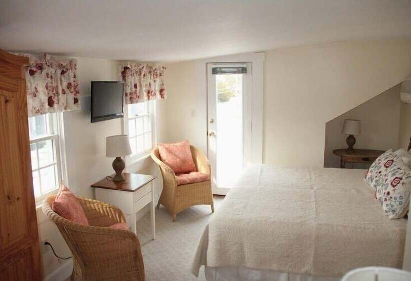 스탠다드 룸 더블 침대, An English Garden Bed & Breakfast