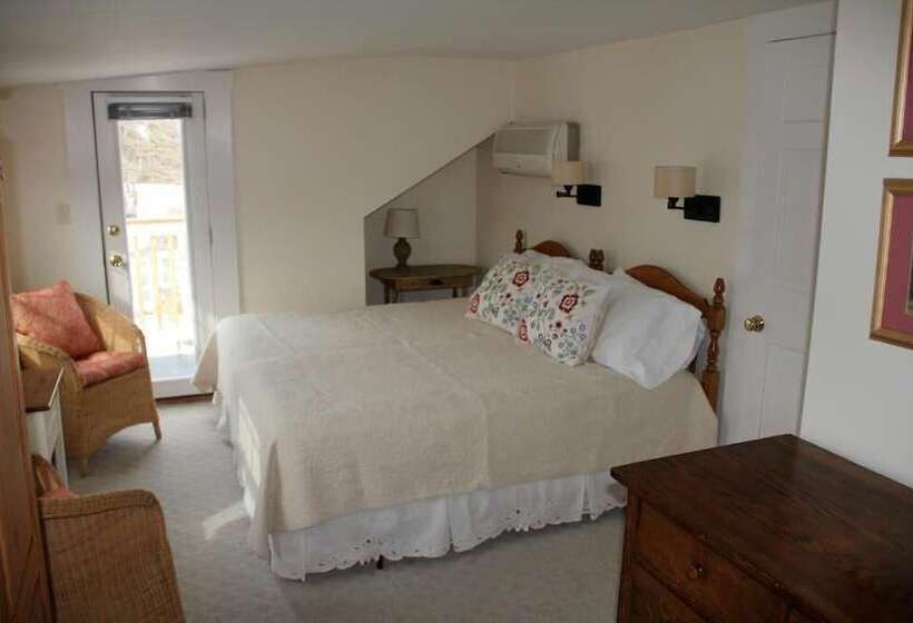 스탠다드 룸 더블 침대, An English Garden Bed & Breakfast