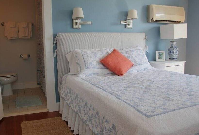 غرفة قياسية سرير مزدوج مطلة على البحر, An English Garden Bed & Breakfast