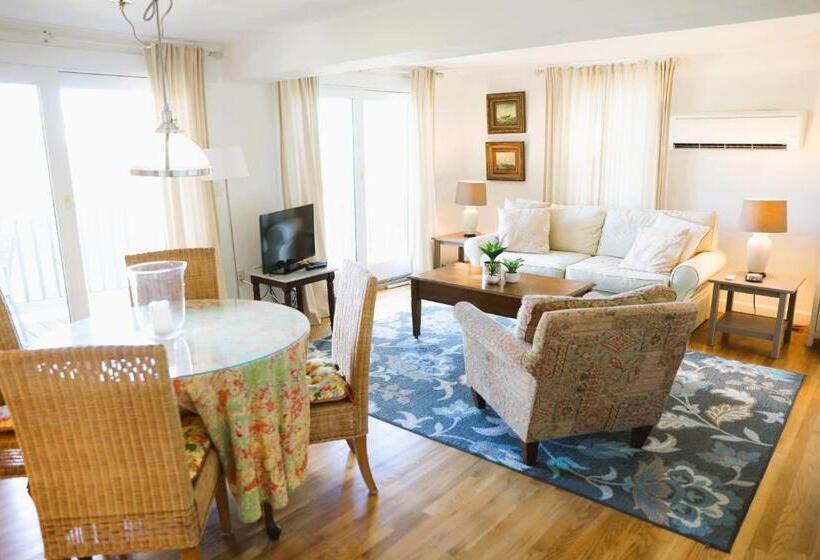 측면 바다 전망 스위트, An English Garden Bed & Breakfast
