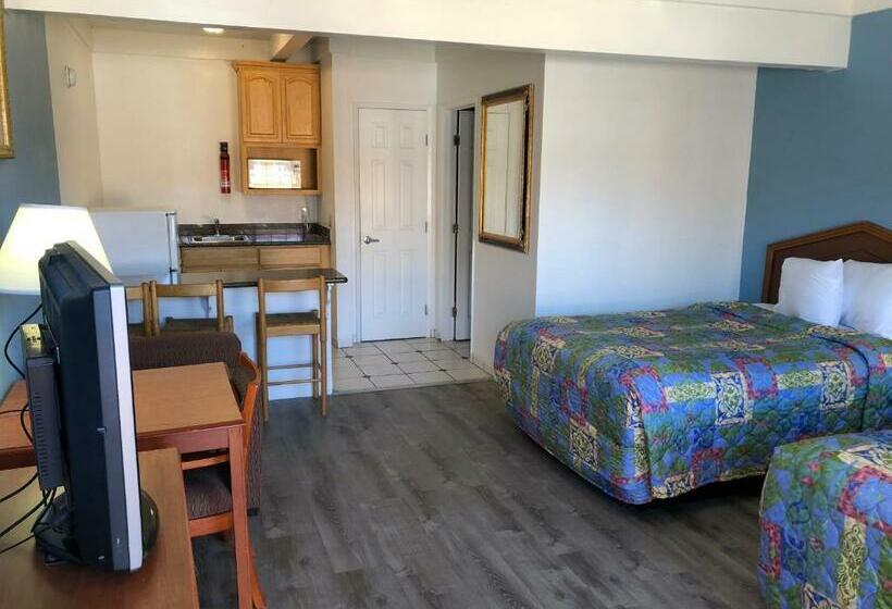 اتاق استاندارد با 2 تخت دوبل, All Seasons Lodge