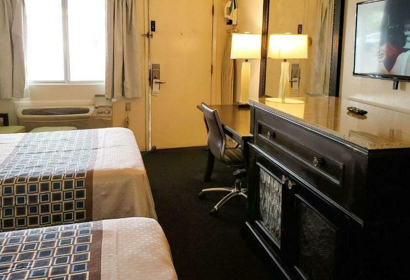 اتاق استاندارد با 2 تخت دوبل, Magnuson Hotel Sierra Vista