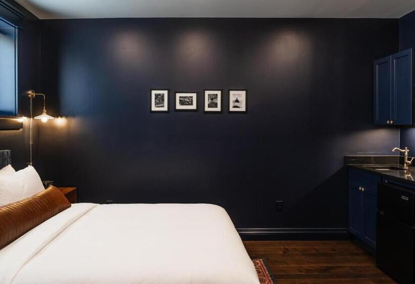 اتاق استاندارد, The Hotel Melrose