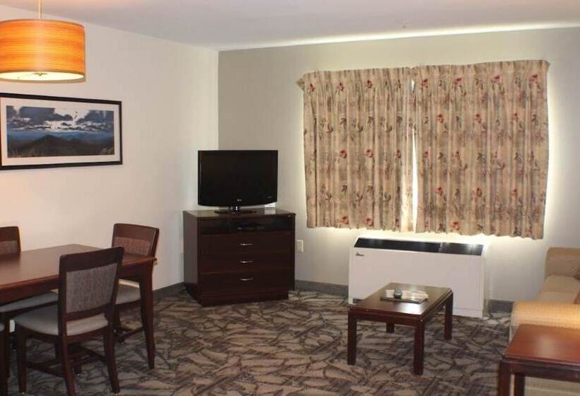 استودیوی استاندارد, Grand Summit Hotel At Attitash