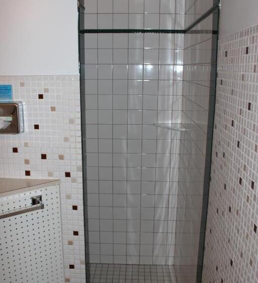 اتاق استاندارد با تخت بزرگ, Riverside Motel