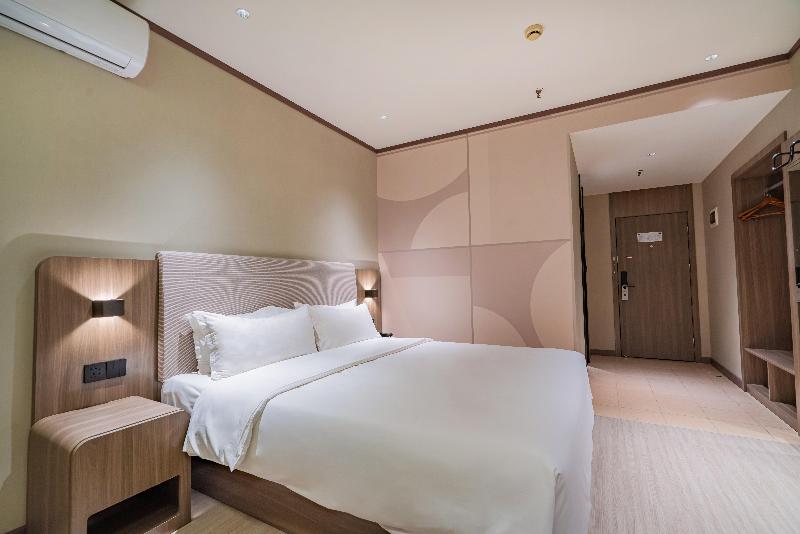 اتاق سوپریور, Hanting  Shangrao Centre Square Zhongshan Road