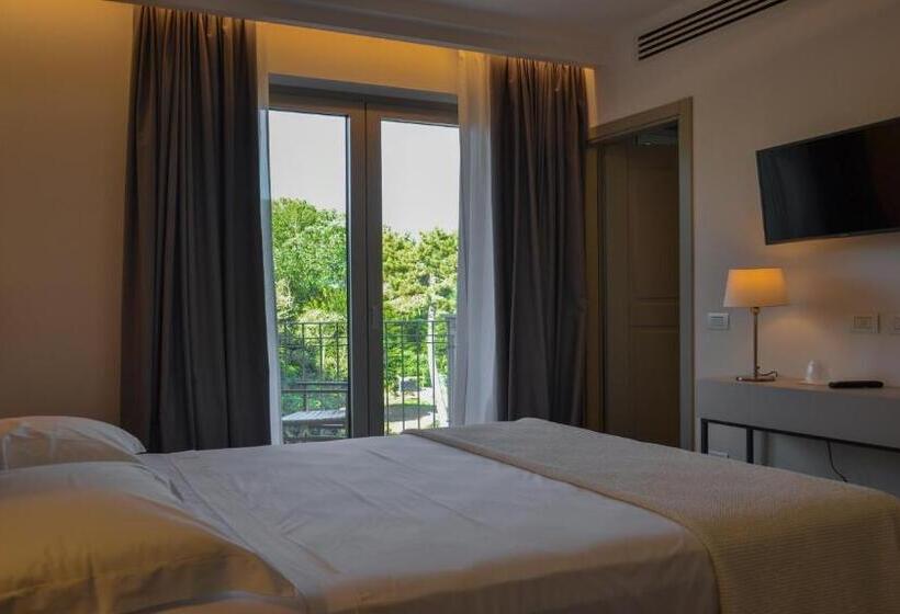 اتاق استاندارد با چشم‌انداز باغ, Villa Elsa