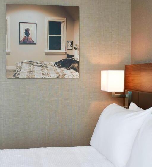 اتاق استاندارد با تخت بزرگ, Ac Hotel By Marriott Seattle Bellevue/downtown