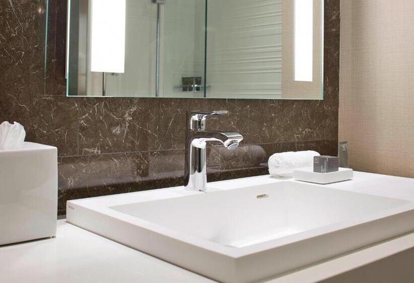 اتاق لوکس با تخت بزرگ, Ac Hotel By Marriott Seattle Bellevue/downtown