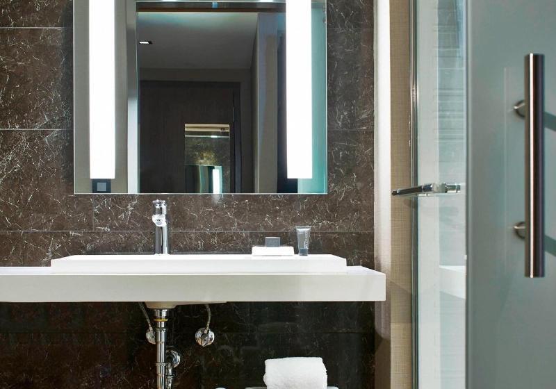 اتاق استاندارد با تخت بزرگ, Ac Hotel By Marriott Seattle Bellevue/downtown