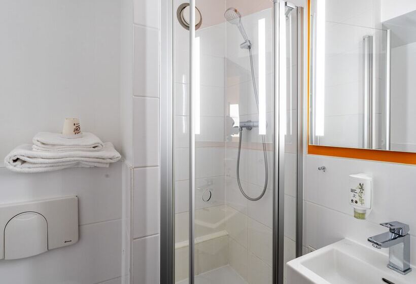 اتاق استاندارد, B&b Hotel Hannover Nord