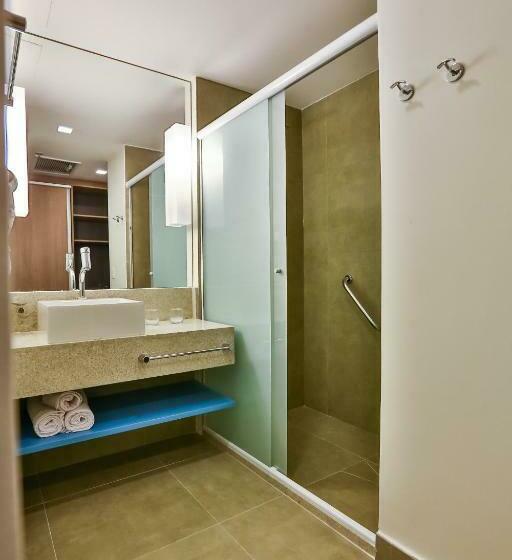 اتاق سوپریور با تخت بزرگ, Hilton Garden Inn Santo Andre