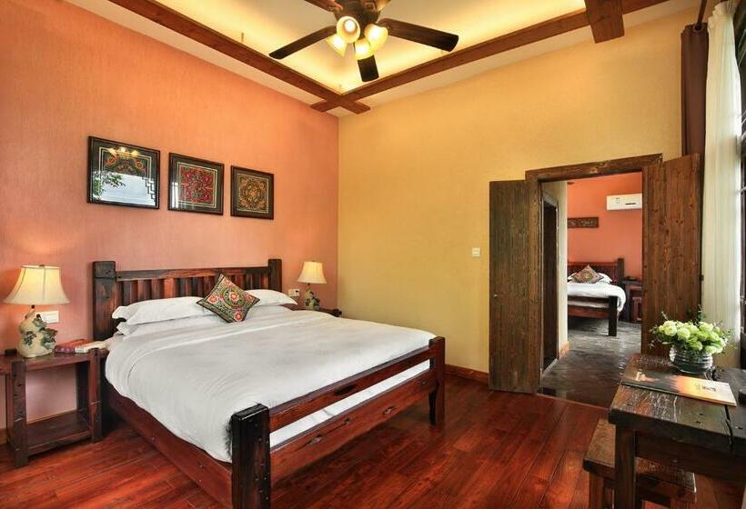 سوییت خانوادگی, Yangshuo Mountain Nest Boutique