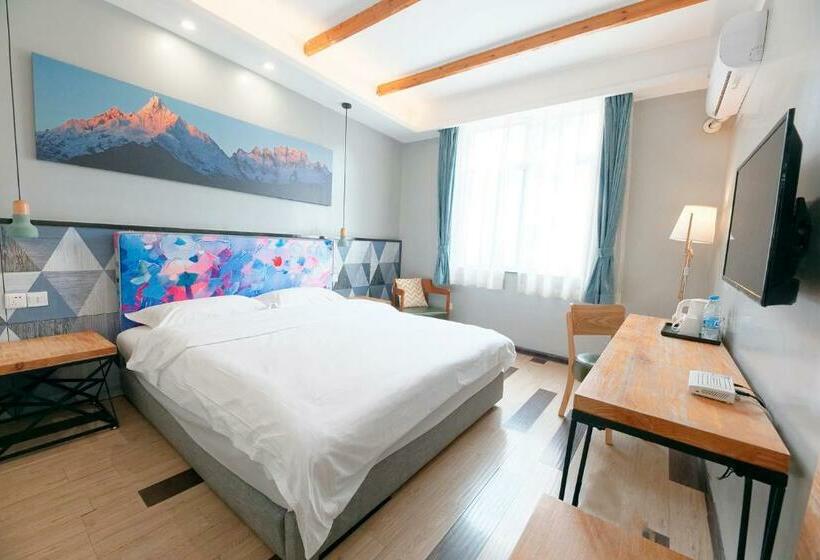 اتاق لوکس, The Cloudland International Youth Hostel Close To The City Center,15 Min Walks To The Subway, Close