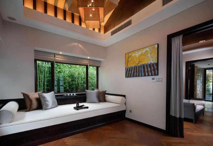 1-Bedroom Villa Garden, Banyan Tree Tengchong