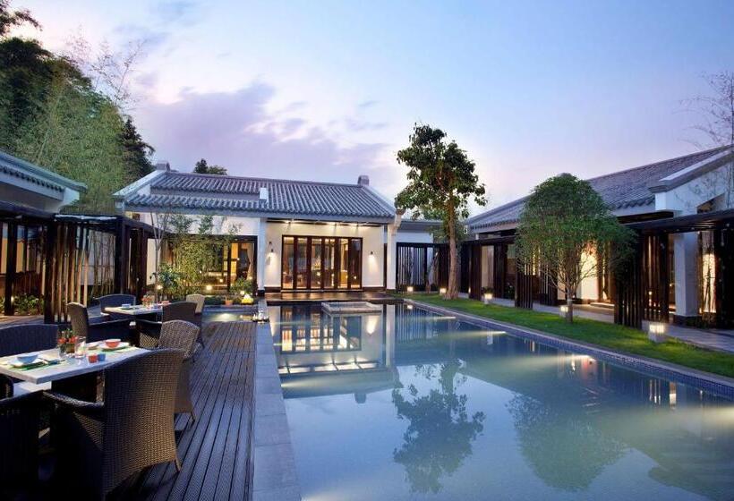 سوئیت پرزیدنت, Banyan Tree Tengchong