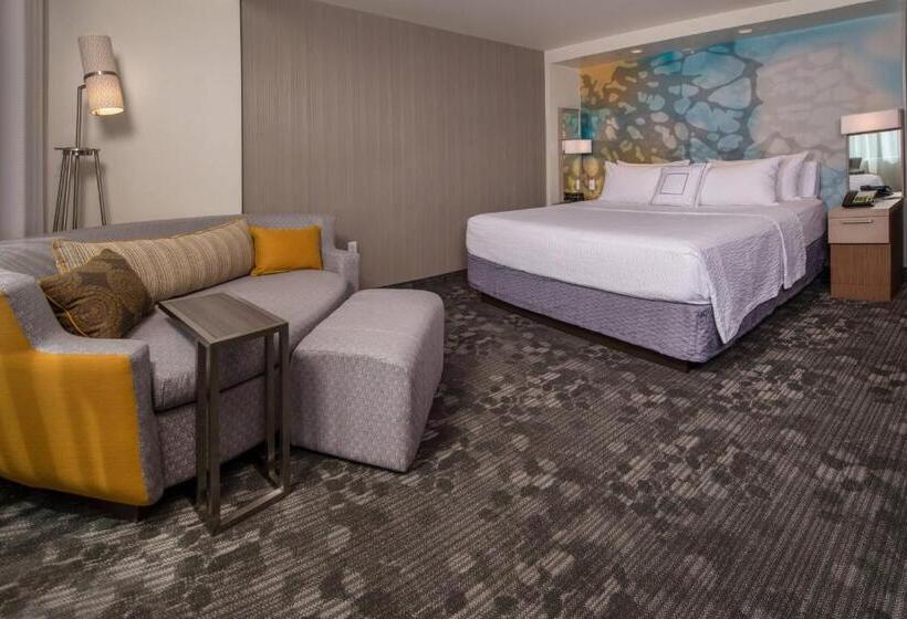 اتاق استاندارد با تخت بزرگ, Courtyard By Marriott Hershey Chocolate Avenue