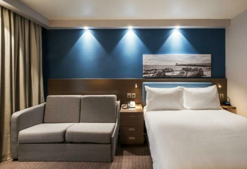 اتاق لوکس خانوادگی, Hampton By Hilton Aberdeen Airport