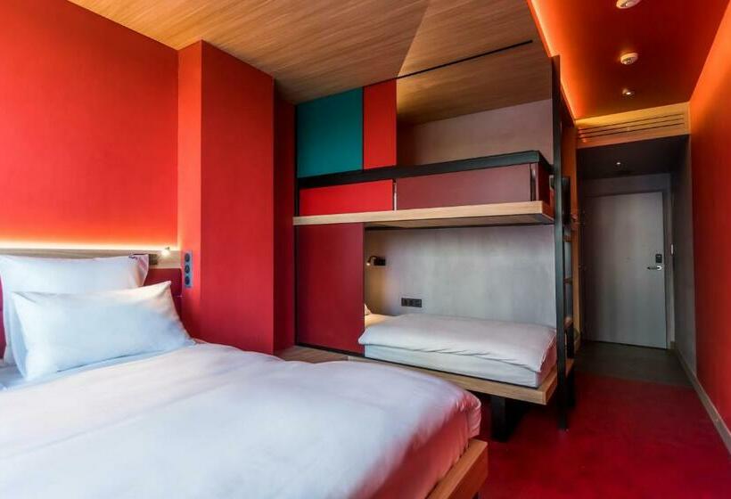 غرفة قياسية رباعية, Yooma Urban Lodge Tour Eiffel