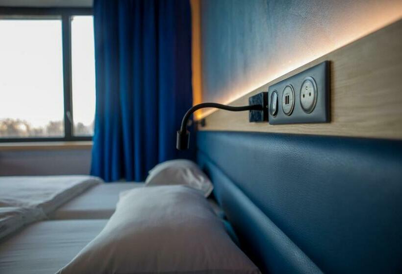 غرفة عائلية, Yooma Urban Lodge Tour Eiffel