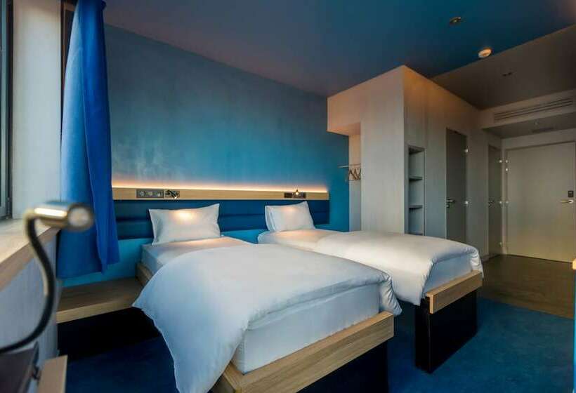 غرفة قياسية, Yooma Urban Lodge Tour Eiffel